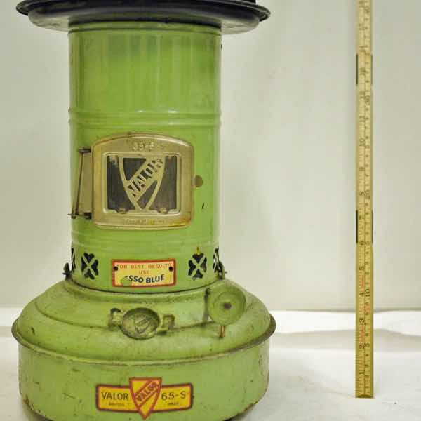 Paraffin Stove / Heater<br><br>MALWS:2015.709 Image Description