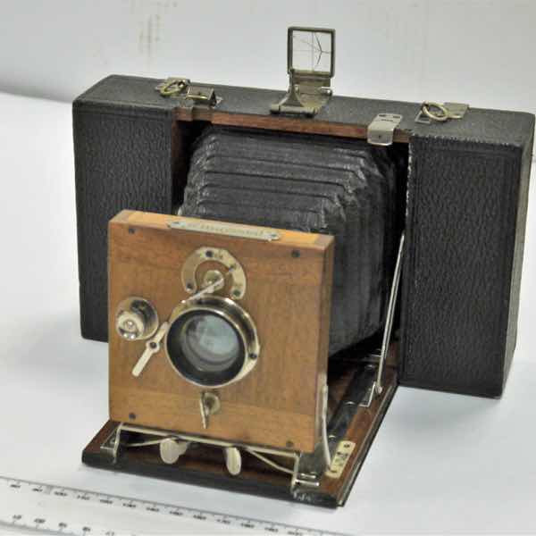 Camera<br><br>MALWS:2016.1459 Image Description