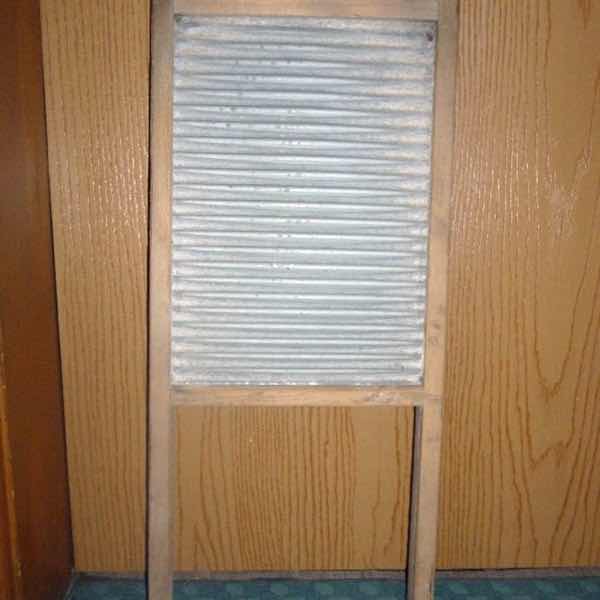 Washboard<br><br>MALWS:2017.225 Image Description